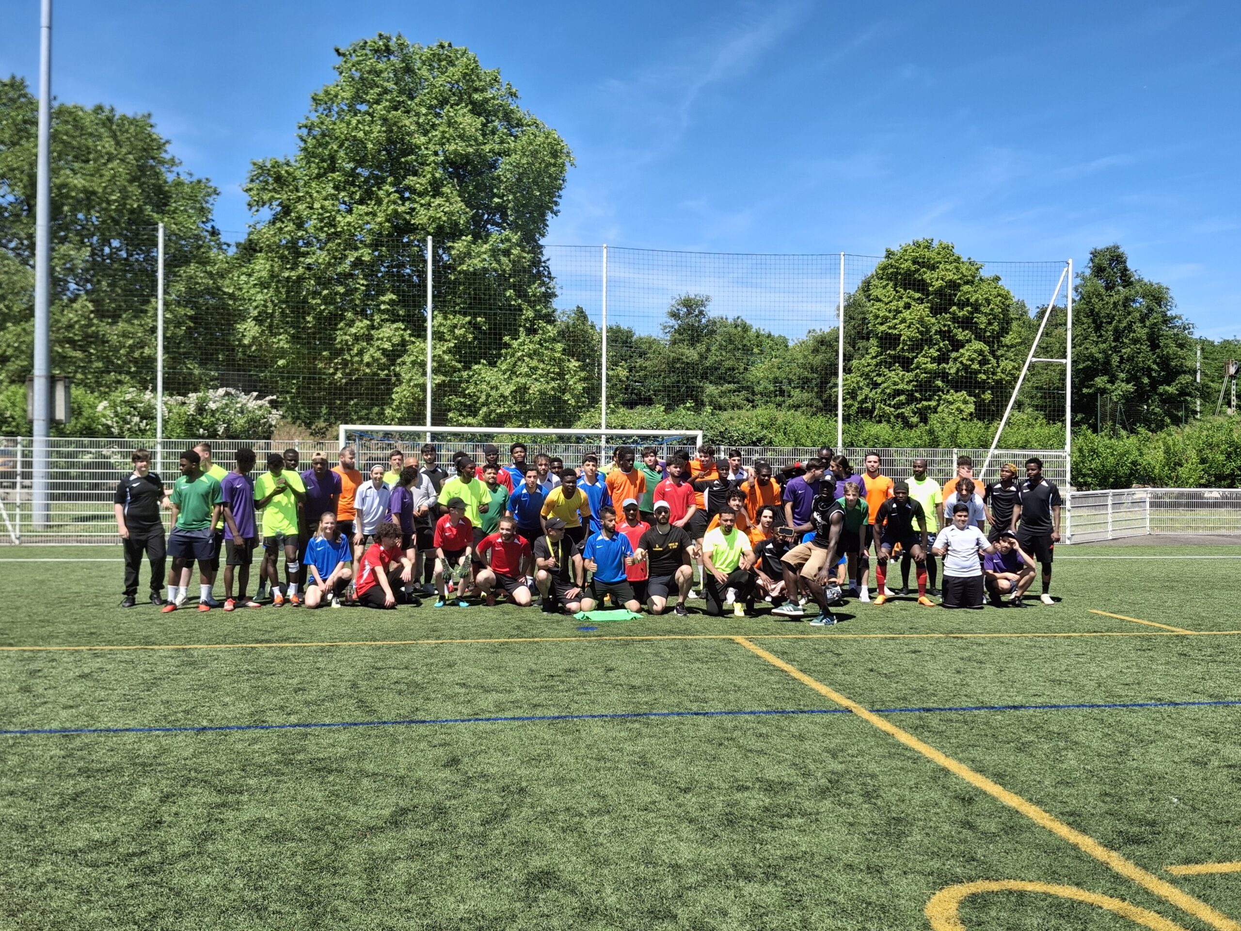 Inclusion : sur les terrains amateurs, « Ensemble sur le terrain » structure les initiatives